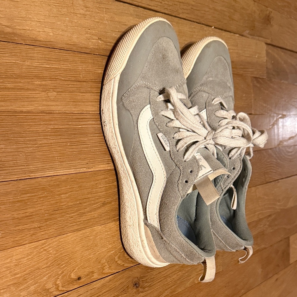 Vans Ultrarange Exo SE Pop Sneakers - Picture 4 of 9